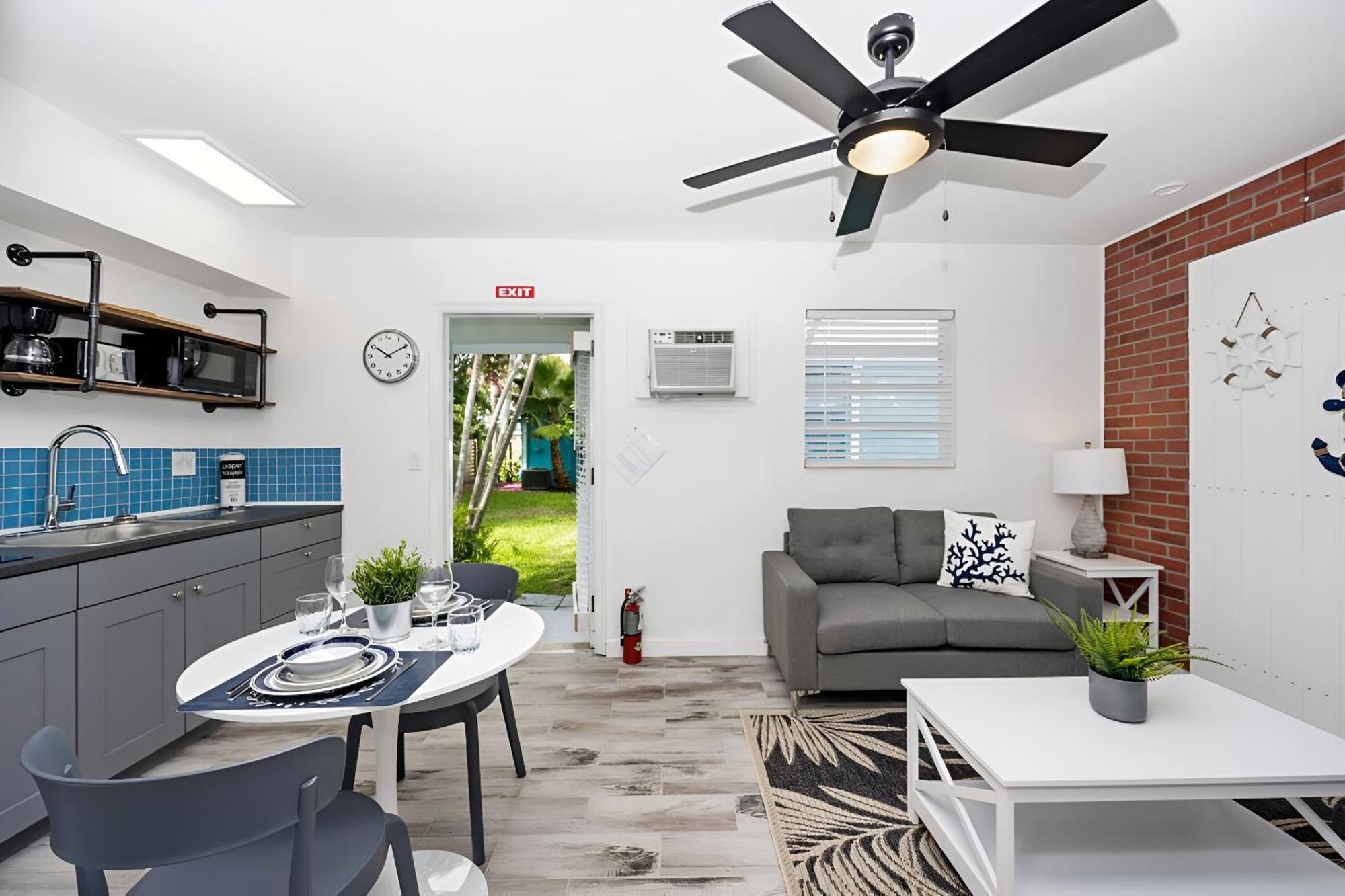 Luna Beach House Hollywood Exterior photo